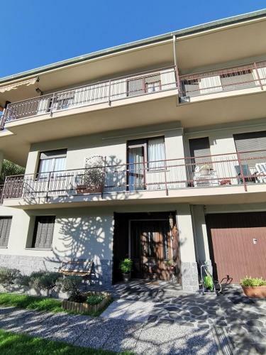 Blue Lake Apartment 3
