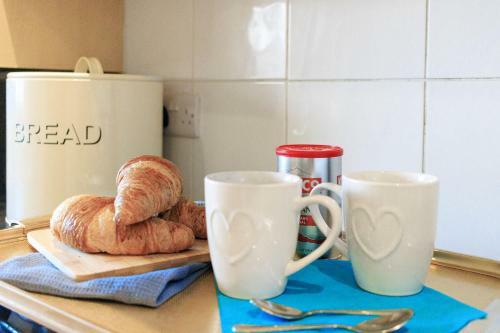 Apartamento Spacious Seaside Two Bed