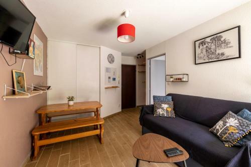 Apartamento T2 With Terrace And Parking, Quiet