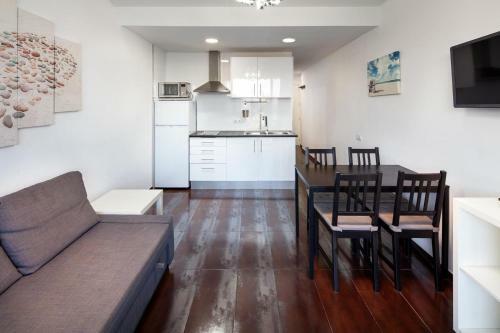 Brand New And Cozy Apartment Opera