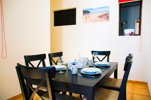 Villa Calamares With Heated Pool And Air Conditioning