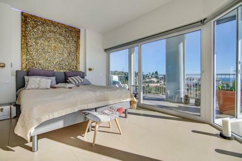 Apartamento Luxury Penthouse With Jacuzzi And Seaviews