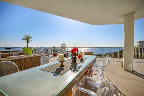 Apartamento Luxury Penthouse With Jacuzzi And Seaviews