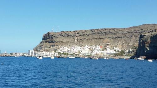 Apart.e Playa De Mog�n II