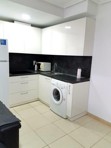 Sunny Apartament Near La Mata Beach