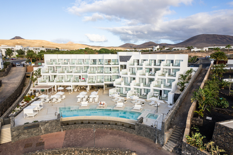 Royal Marina Suites Boutique Hotel