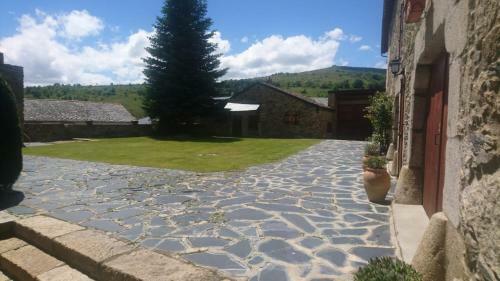 Mas Angoustrine