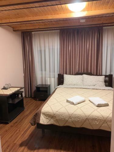 Hotel ?????????