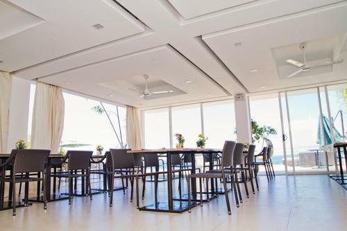 Ocean Suites Bohol Boutique Hotel