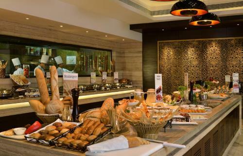 Hotel Fortune Inn Grazia, Ghaziabad