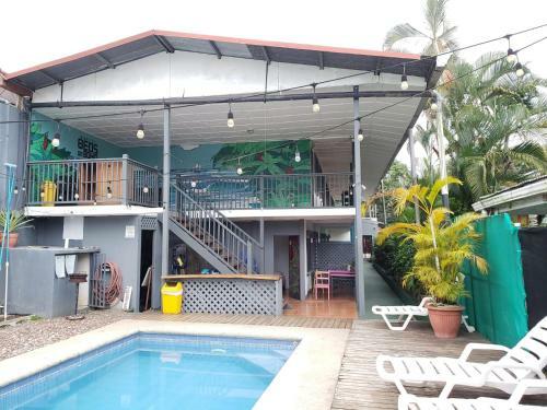 Buena Nota Hostel