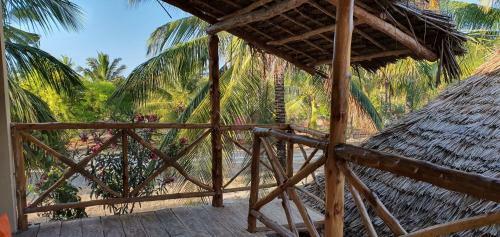 Bed & Breakfast Josch?s Paradise