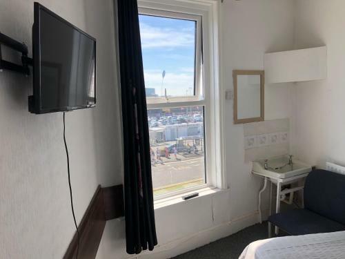 Almar Hotel