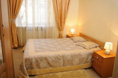 Anna Apartments