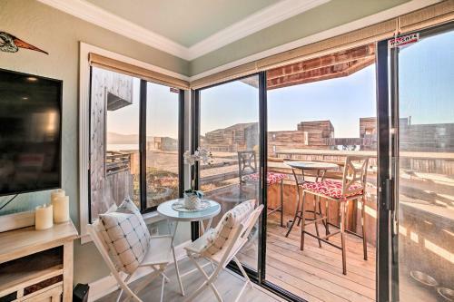 Apartamento Beachfront Monterey Bay Condo With Pool Access!