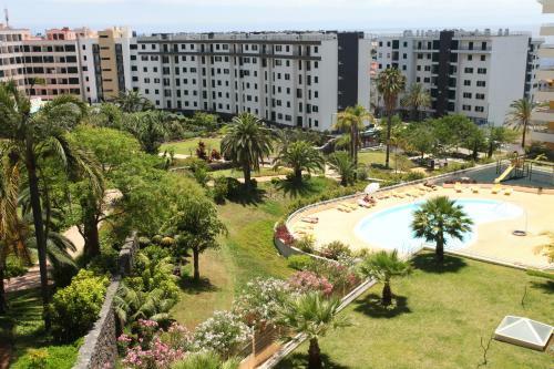 Luxury Holiday Apartment With Balcony And Pool