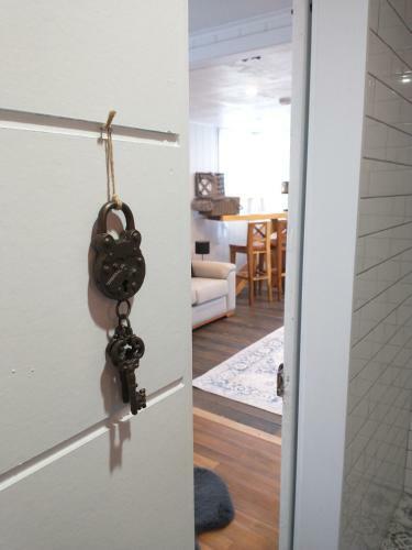 Bed & Breakfast Sneaky Peek Cottage