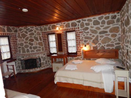 Hostal Guesthouse Ariadni