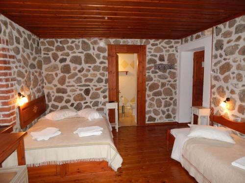 Hostal Guesthouse Ariadni