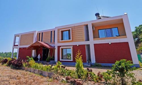 Hotel Treebo Trend Vrindavan Resort
