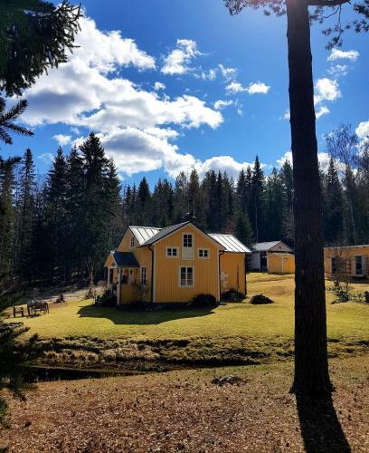 Ekemyra Swedish Artist House