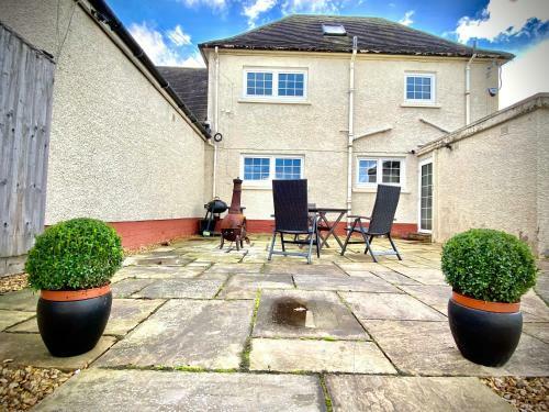 Villa Cosy 2 Bed House With Direct Train Link To Glasgow