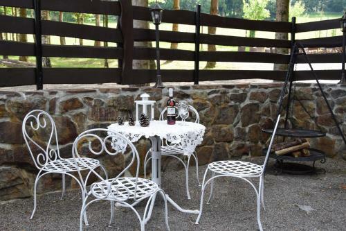 Agroturismo Osada Modrzewiowe Wzg�rze