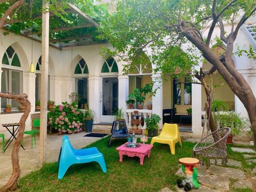 Bed & Breakfast Q-riosity Boutique Rooms