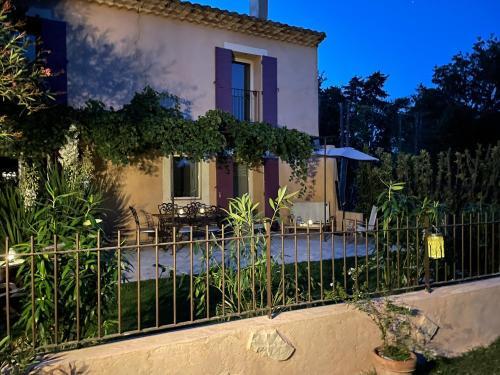 Apartamento Mas De La Sacristi�re