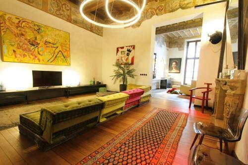 Apartamento Hostdomus - Fidelio Luxury Suite