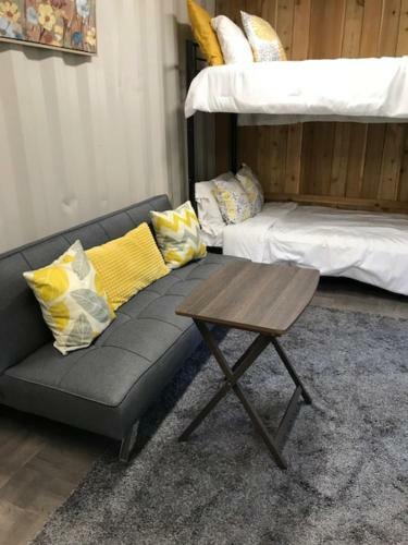 Monthly, Weekly, Nightly Rates-delightful Shipping Container-tiny Home