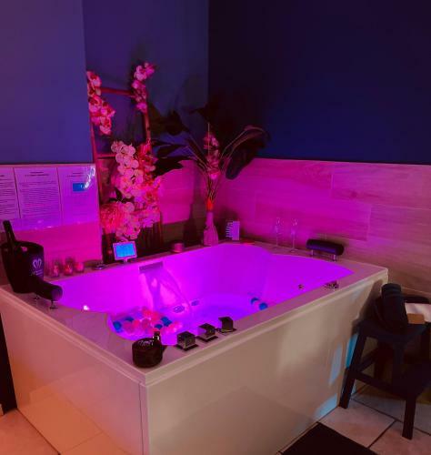 Hostal Mb Room Appartement Romantique Jacuzzi