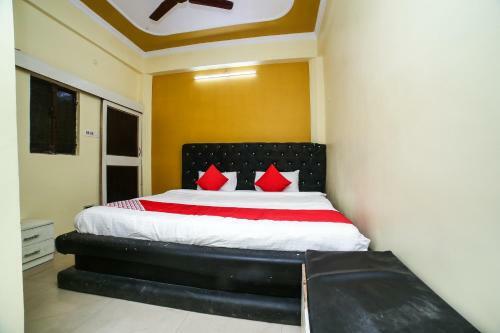 Hotel Oyo 29674 Shiv Mahima Inn