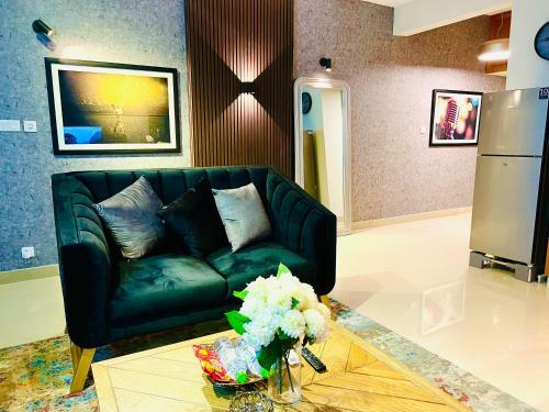 Flamingo Luxury Apartments.