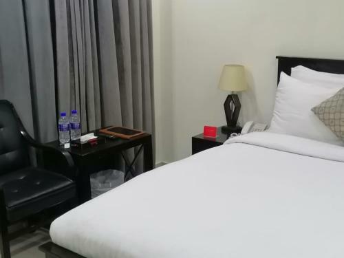 Signature Inn Hotel