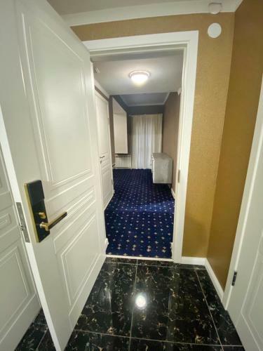 Hotel Grand Villa