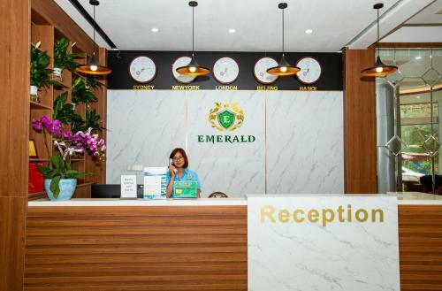 Emerald Hotel C�t B�