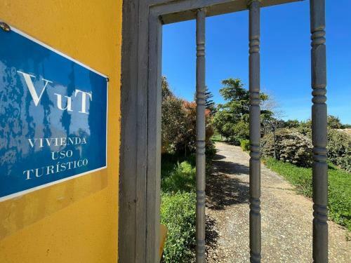 Casa Chalet En El Campo
