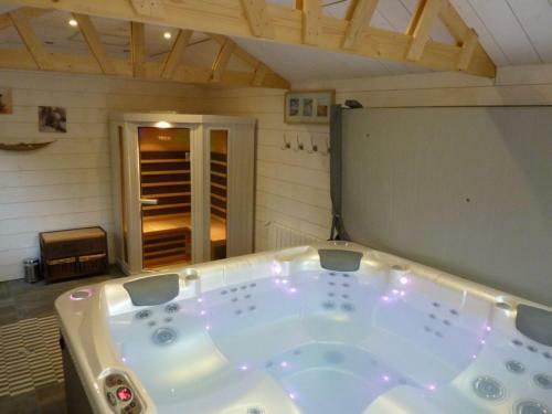 Bed & Breakfast Domaine De La Hurel