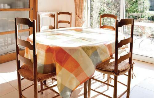 Holiday Home La Maringote