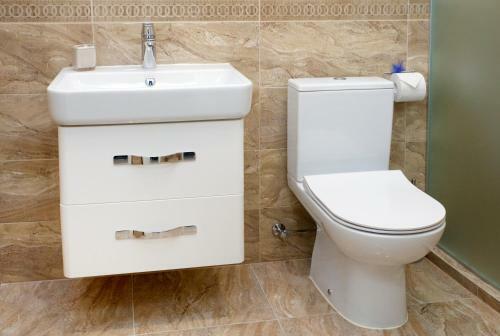 Hostal Villa Airina