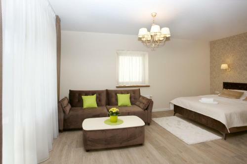 Hostal Villa Airina