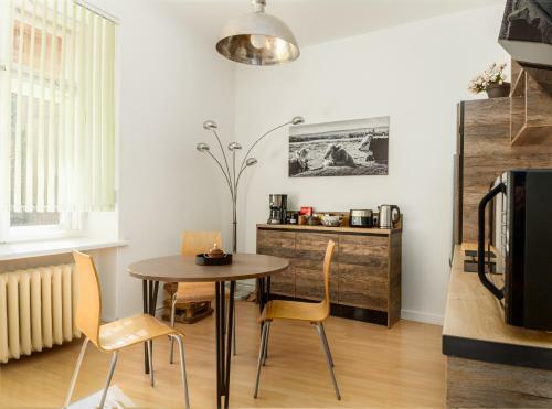 Central Perk Apartments