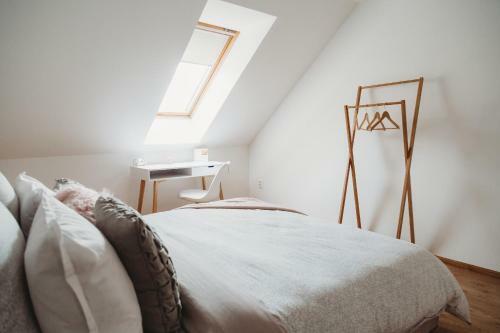 Center City Charming Loft Apartment