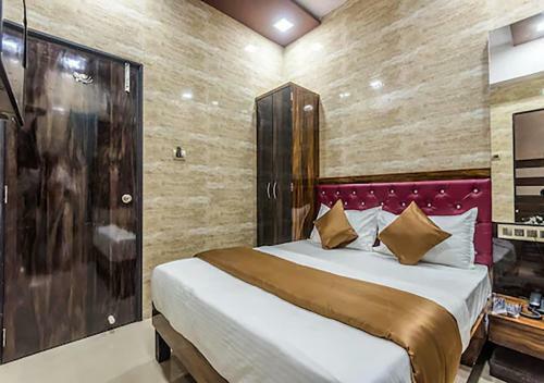 Hotel Plaza - Byculla East