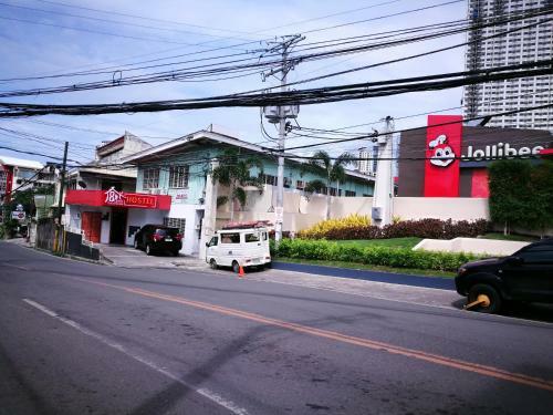 8th Street Hostel
