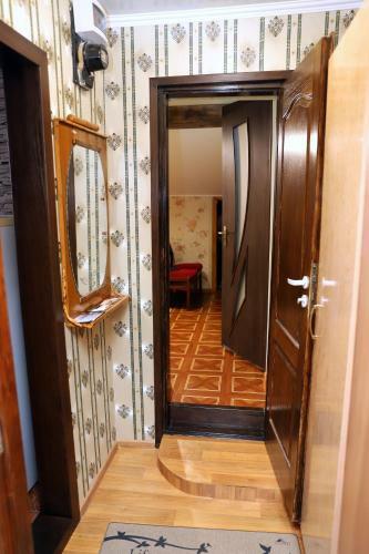 Apartment In Old Town On Zarvanska St