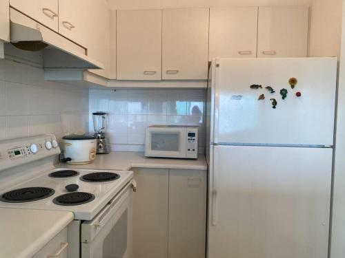 Apartamento Suite En Col�n Miramar Con Netflix