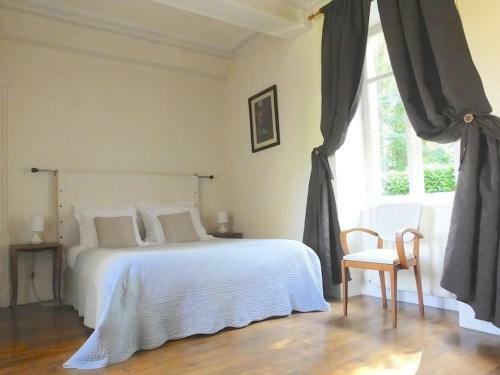 Bed & Breakfast Domaine Des Forges de La Vache