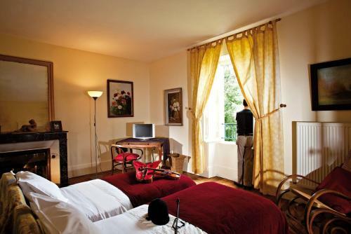 Bed & Breakfast Domaine Des Forges de La Vache